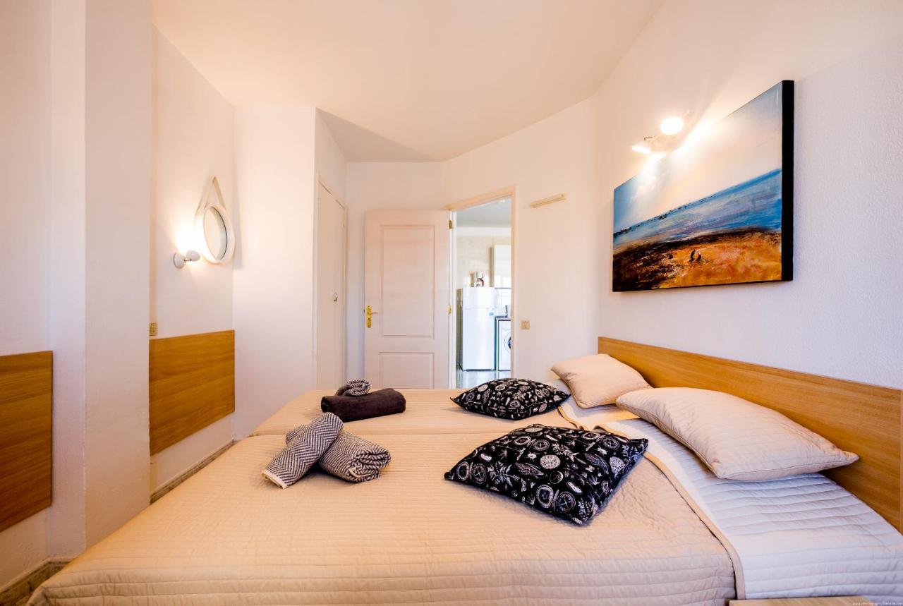 Los Cristianos Guayero Apartment ภายนอก รูปภาพ