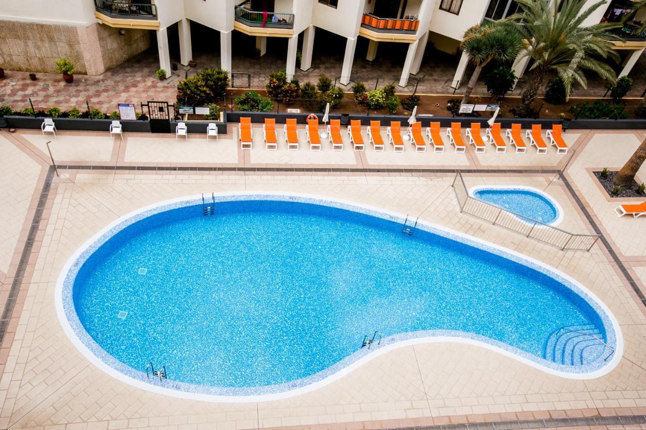Los Cristianos Guayero Apartment ภายนอก รูปภาพ