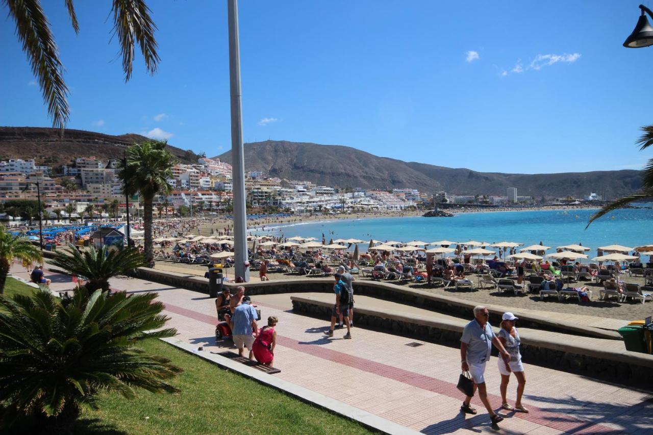 Los Cristianos Guayero Apartment ภายนอก รูปภาพ